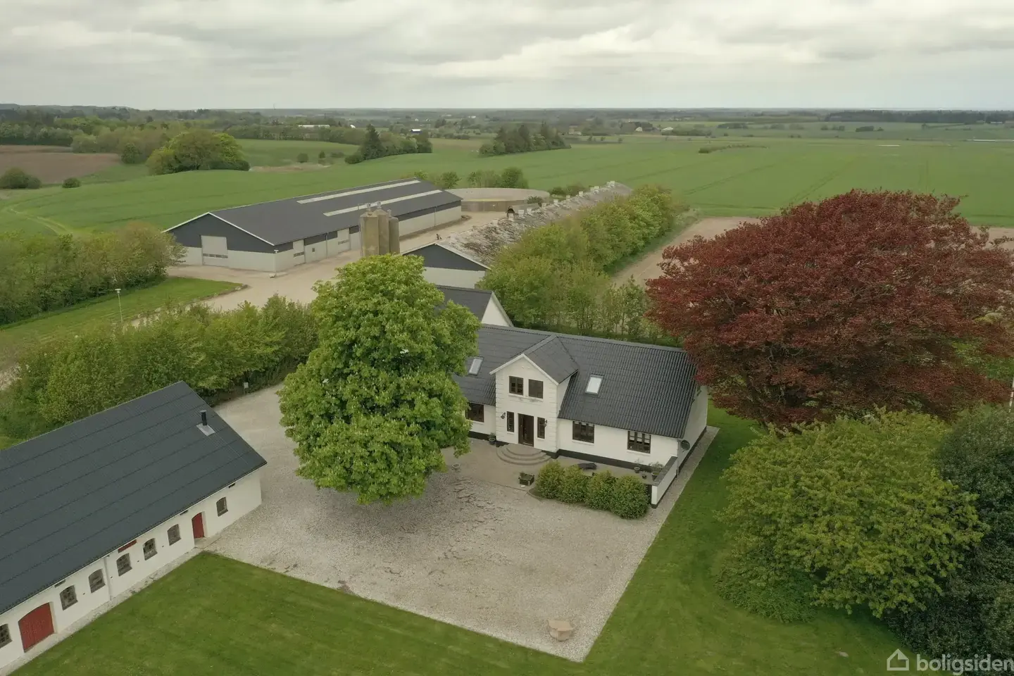 Landejendom på Ribberholtvej 42, 9900 Frederikshavn