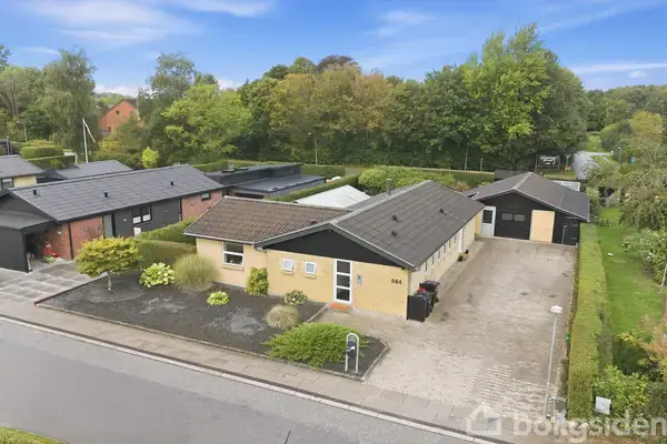 Villa på Skovgårdsvænget 584, 8310 Tranbjerg J