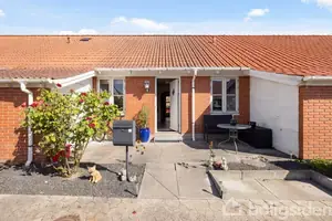 Rækkehus på Nøddelunden 212, 2765 Smørum