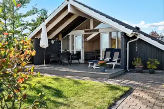 Fritidshus på Strandvejen Mindegården 24, Mindegården, 6094 Hejls