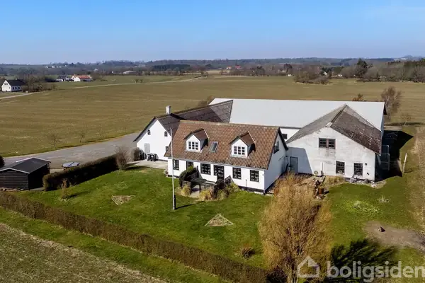 Villa på Nordre Lyngvej 12, 3782 Klemensker