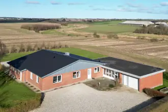 Landejendom på Næstrupvej 51, Sjørring, 7700 Thisted