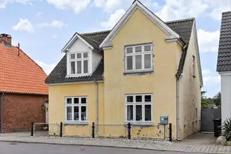 Villa på Hardenbergvej 63, 4900 Nakskov