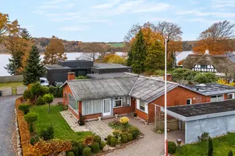 Villa på Lærkevej 8, 8680 Ry