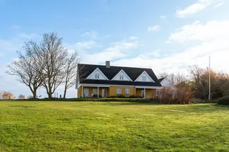 Landejendom på Stenstrupvej 80, Stenstrup, 4573 Højby