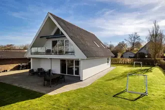 Villa på Engelsholmvej 4, 9800 Hjørring