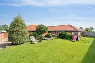 Villa på Rønne Alle 140, 7451 Sunds