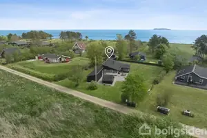 Fritidsbolig på Samsøvej 12, 8400 Ebeltoft