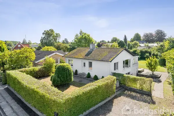 Villa på Strandskolevej 265, 2660 Brøndby Strand