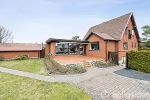 Villa på Olsbæk Strandvej 56A, 2670 Greve