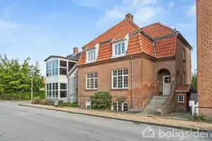 Villa på Høstsgade 6, 4800 Nykøbing F