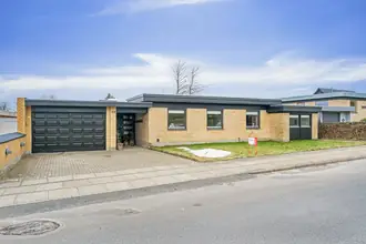 Villa på Frederiksgade 89, 9700 Brønderslev