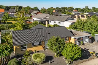 Villa på Lokesvej 11, 8881 Thorsø