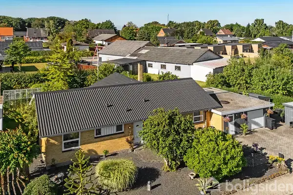Villa på Lokesvej 11, 8881 Thorsø