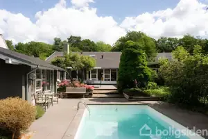Villa på Hegnsvej 20, 2850 Nærum
