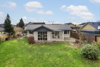 Villa på Vinkelvej 17, Brobyværk, 5672 Broby