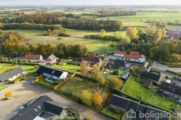 Helårsgrund på Hejnskildevej 8, 8450 Hammel