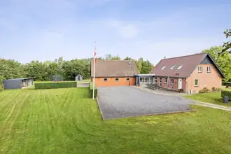 Villa på Skovvej 61, Thorning, 8620 Kjellerup