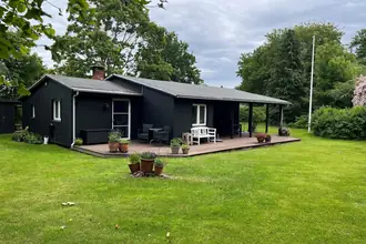 Fritidshus på Strandmarksvej 6, Rude Strand, 8300 Odder