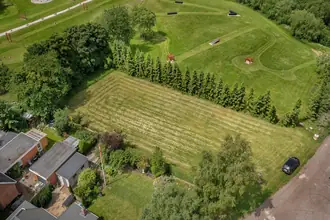 Helårsgrund på Farrevej 34, Voldby, 8450 Hammel