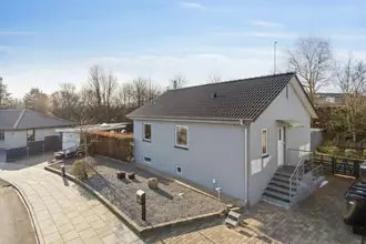 Villa på Slåenvej 28, 7400 Herning