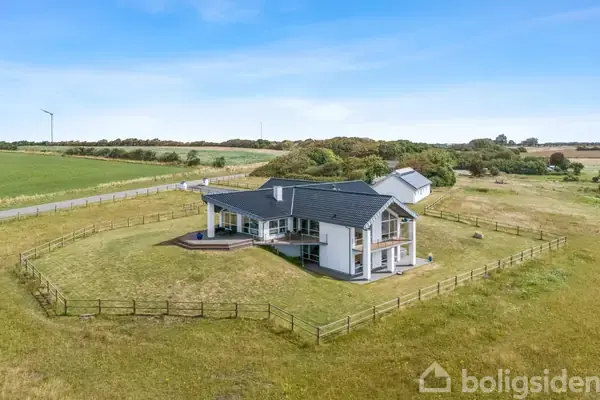 Villa på Lendrupvej 33, 9670 Løgstør