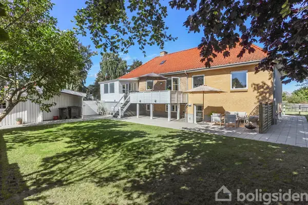 Villa på Overlæge Ottosens Vej 8, 9900 Frederikshavn