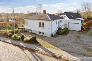 Villa på Sønder Tranders Bygade 18, 9260 Gistrup