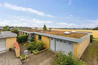 Villa på Skolelodden 8, Mejlby, 8530 Hjortshøj
