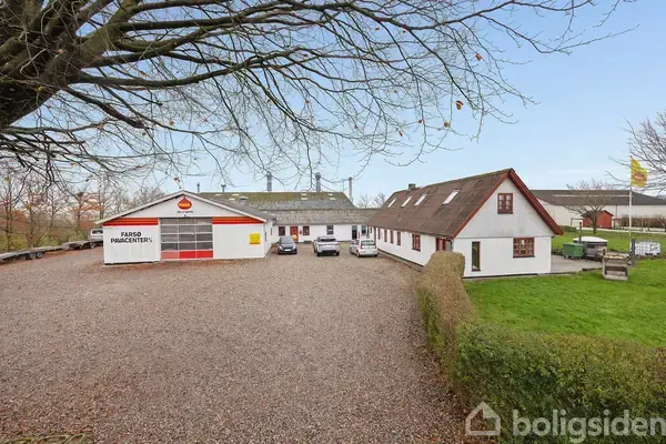 Specialejendom på Fragtrupvej 22, 9640 Farsø