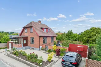 Villa på Ahornvang 4, 2660 Brøndby Strand