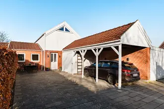 Villa på Jyväskylävej 1A, 6700 Esbjerg