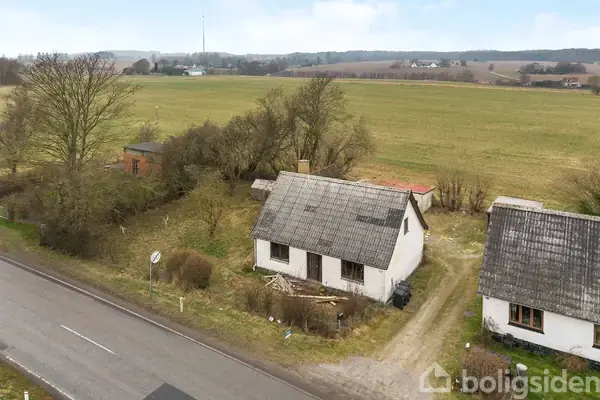 Villa på Ørslevvej 237, 4735 Mern