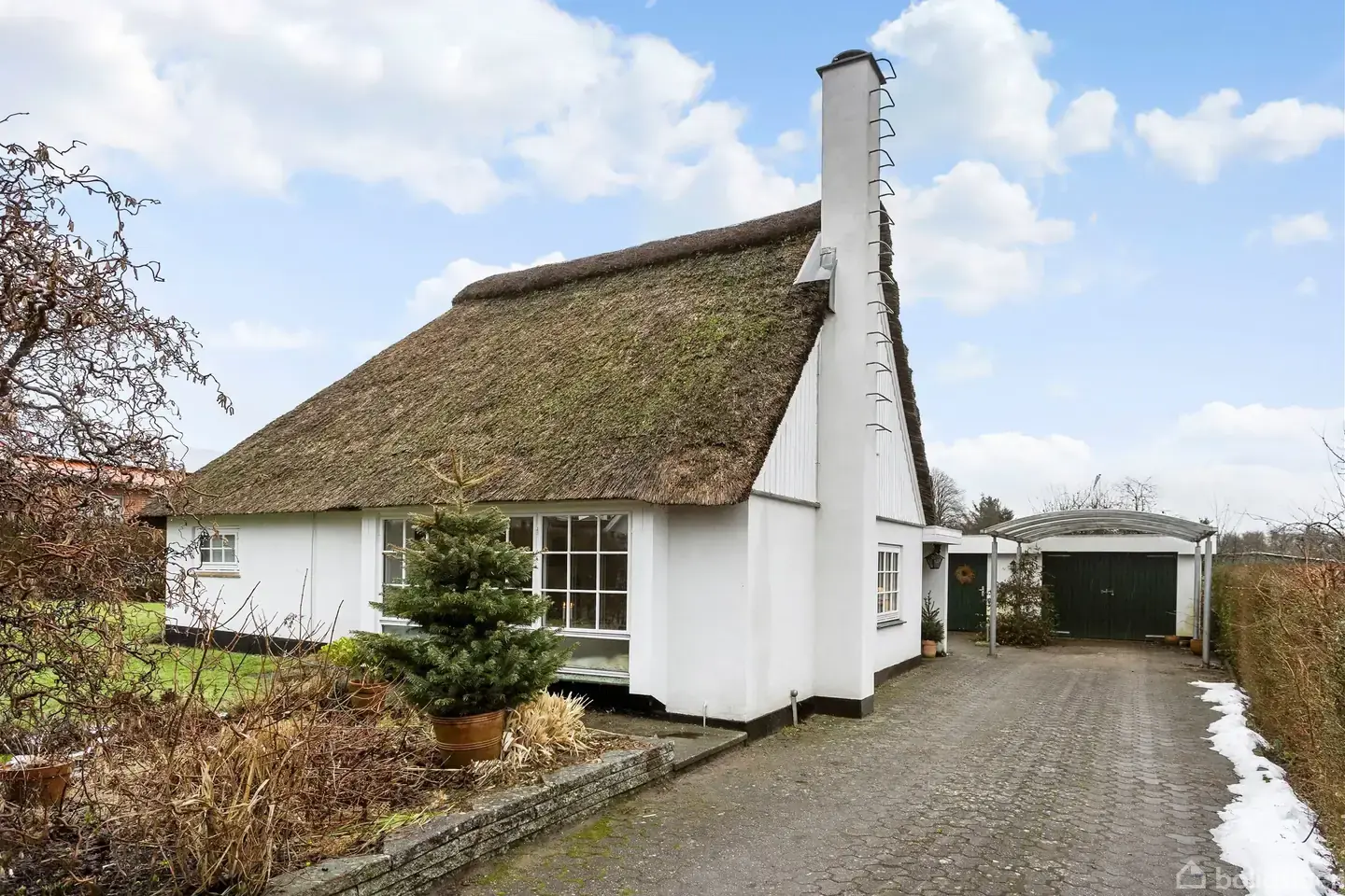 Smuk og stemningsfuld ejendom!