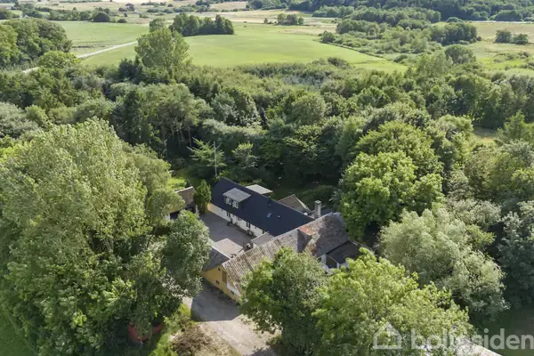 Landejendom på Skibstedbrovej 28, 9293 Kongerslev