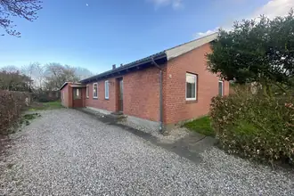 Villa på Fjellumvej 15, Nustrup, 6500 Vojens