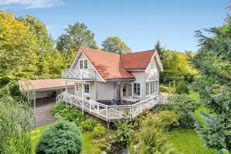 Villa på Skærsbrovej 1A, 8680 Ry