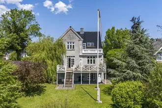 Villa på Holmesøvej 39, 2660 Brøndby Strand