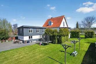 Villa på Roskildevej 206, Ll. Grandløse, 4300 Holbæk