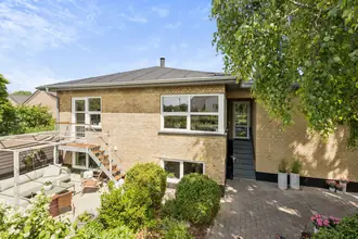 Villa på Lindskovvej 11, 9000 Aalborg