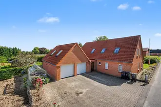Villa på Virksundvej 146, 8831 Løgstrup