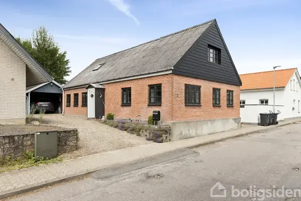 Villa på Rødding Tværvej 2, 6630 Rødding
