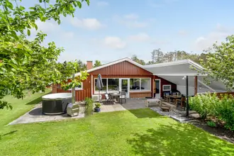 Fritidshus på Syrenvej 46, Stauning, 6900 Skjern