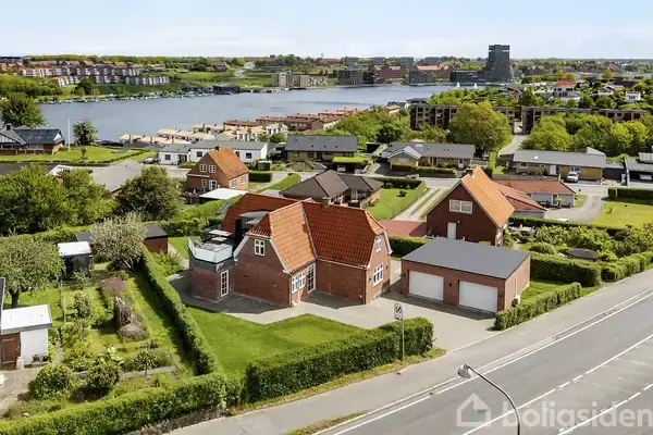 Villa på Aabenraavej 24, 6400 Sønderborg