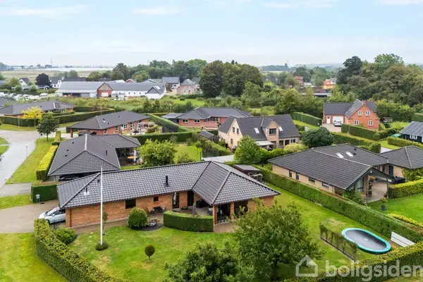 Villa på Buhlsvej 15, 6052 Viuf