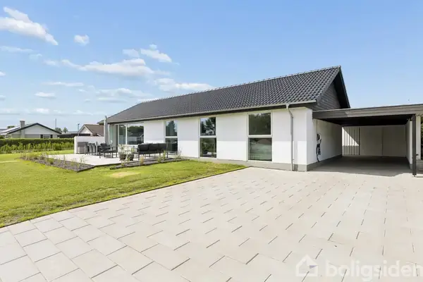 Villa på Egeparken 16, 6051 Almind
