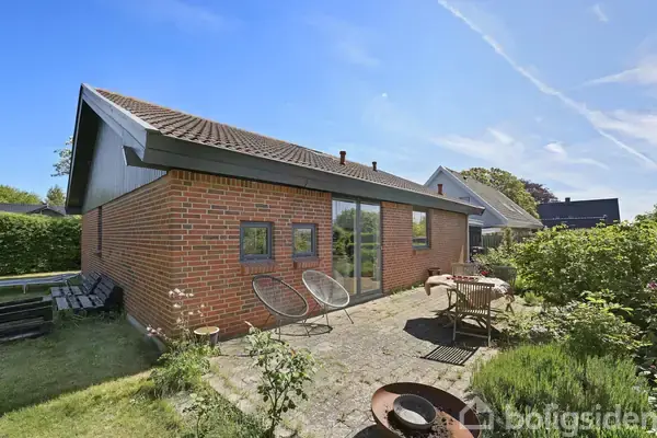 Villa på Strandbakkevej 1B, 8250 Egå