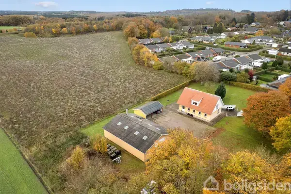 Landejendom på Brandevej 2, 8766 Nørre Snede