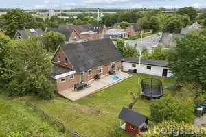 Villa på Skanderborgvej 188, 8382 Hinnerup
