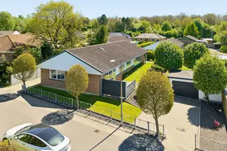 Villa på Julagervænget 56, Hjallese, 5260 Odense S